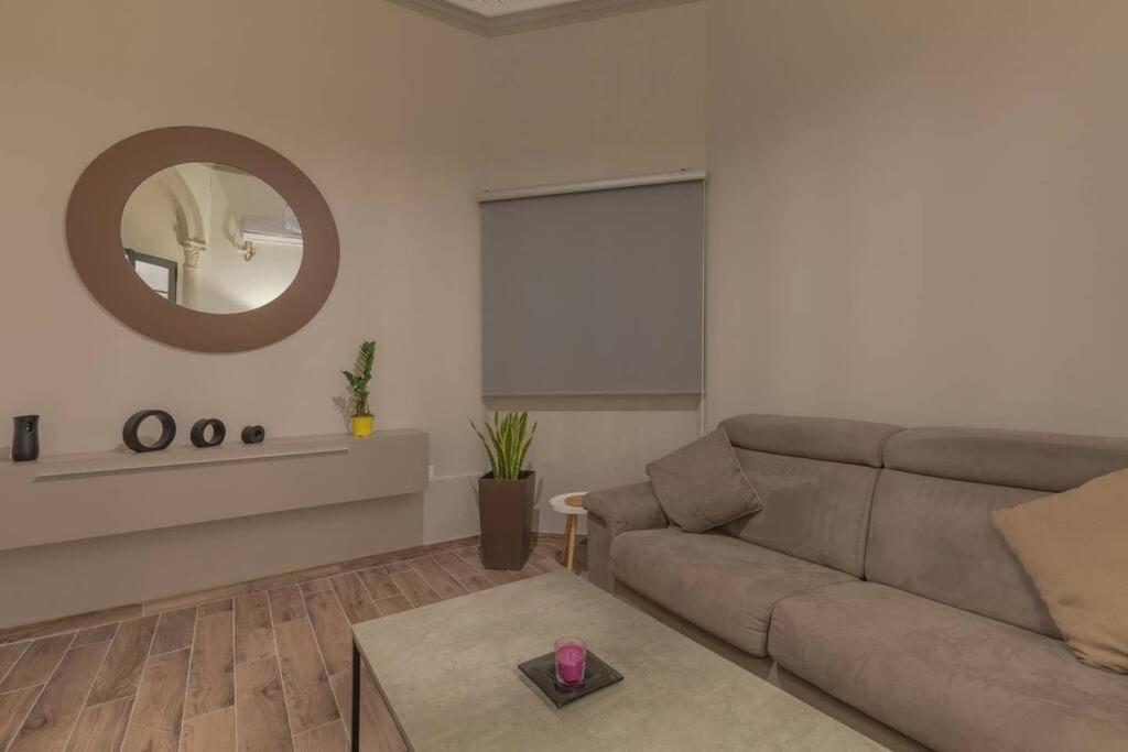 Sliema - 2 Mins From The Beach Apartment Exterior photo